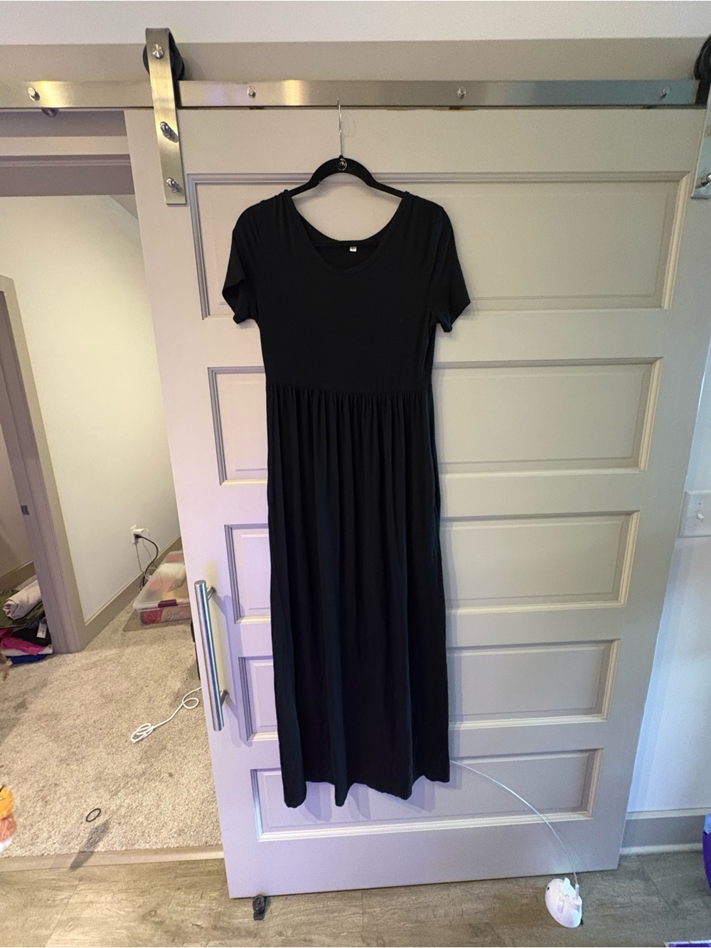 Classic Black Short-Sleeve Maxi Dress - Women